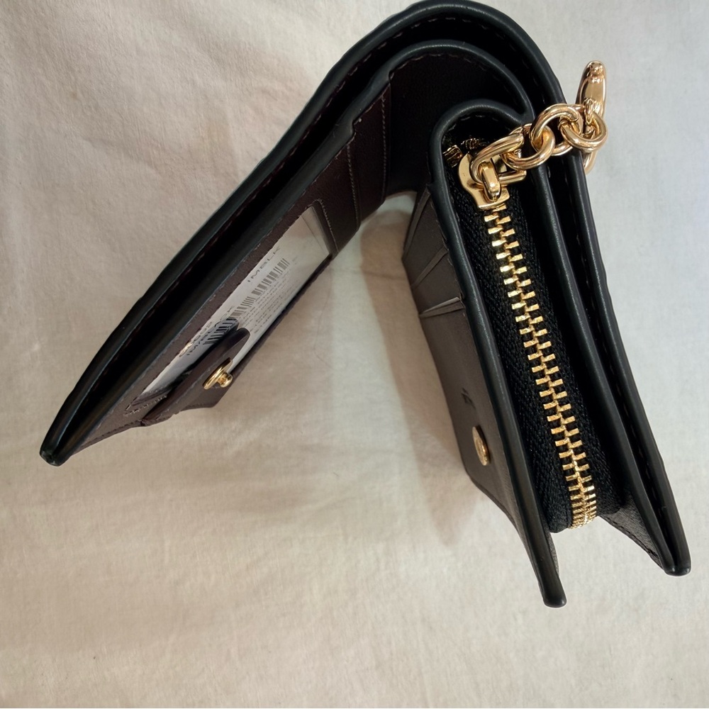 NWT Coach Croc Black Leather Snap Closure Wallet with Gold Hardware ($198) - Picture 5 of 9
